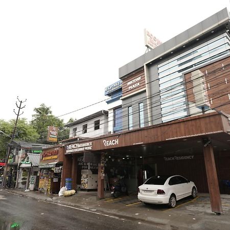 Hotel Reach Residency Kochi Zewnętrze zdjęcie