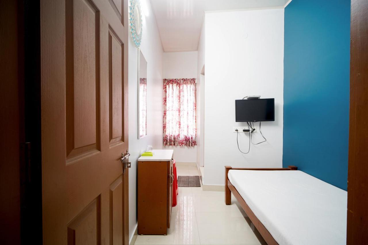 Hotel Reach Residency Kochi Zewnętrze zdjęcie