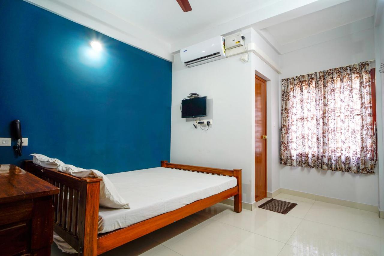 Hotel Reach Residency Kochi Zewnętrze zdjęcie