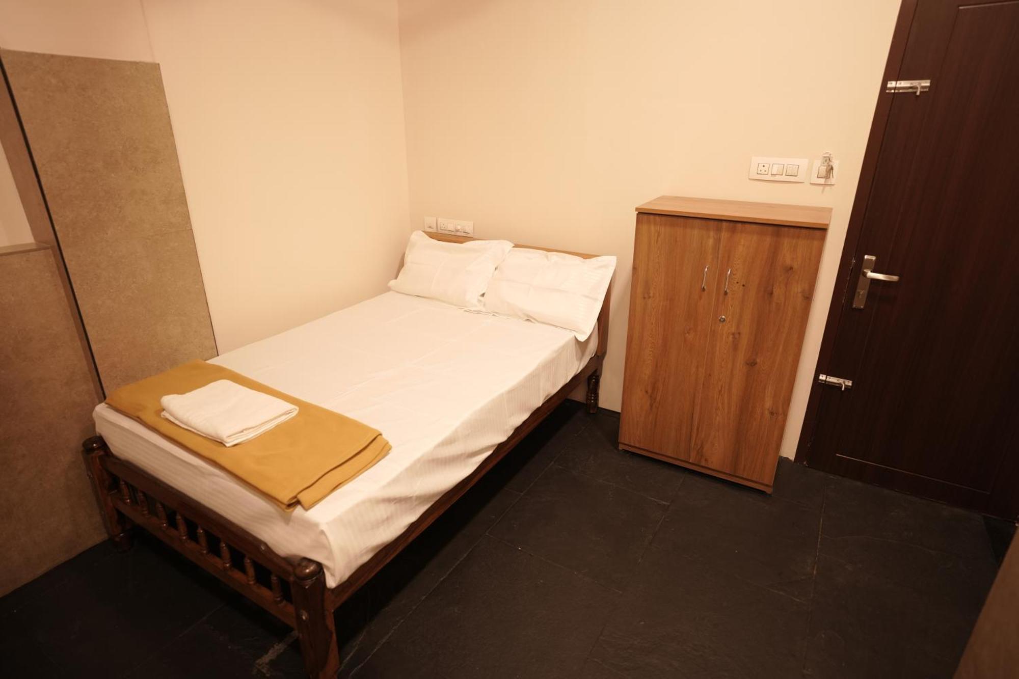 Hotel Reach Residency Kochi Zewnętrze zdjęcie