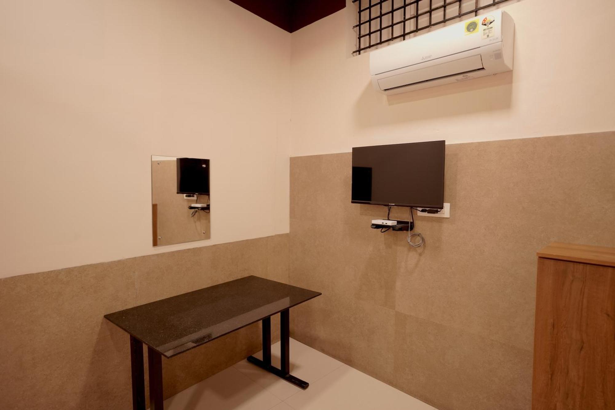 Hotel Reach Residency Kochi Zewnętrze zdjęcie
