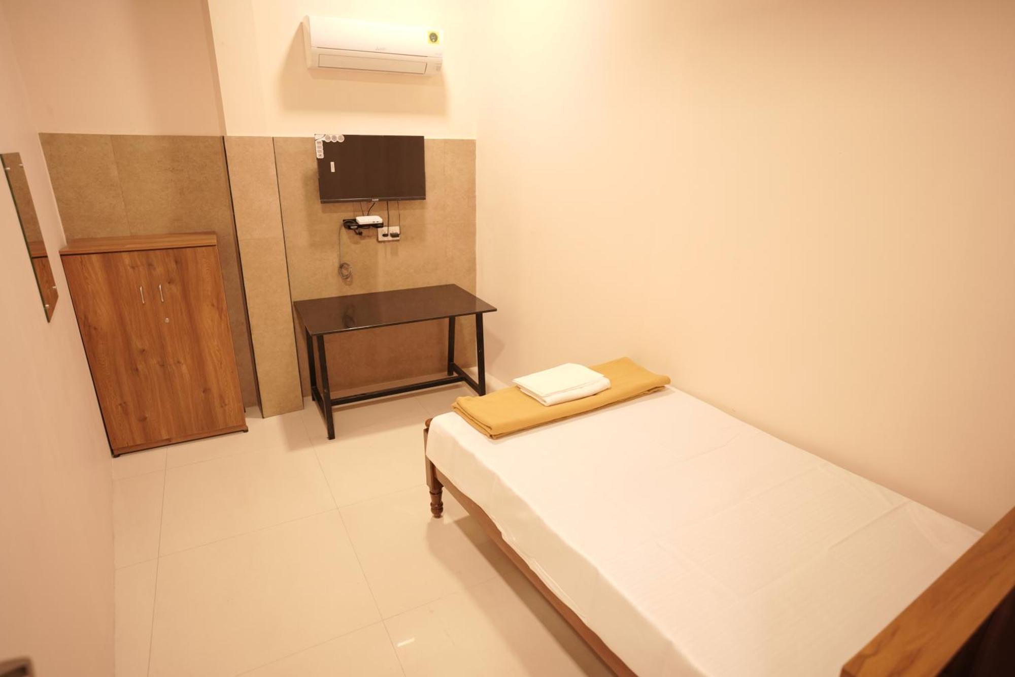 Hotel Reach Residency Kochi Zewnętrze zdjęcie