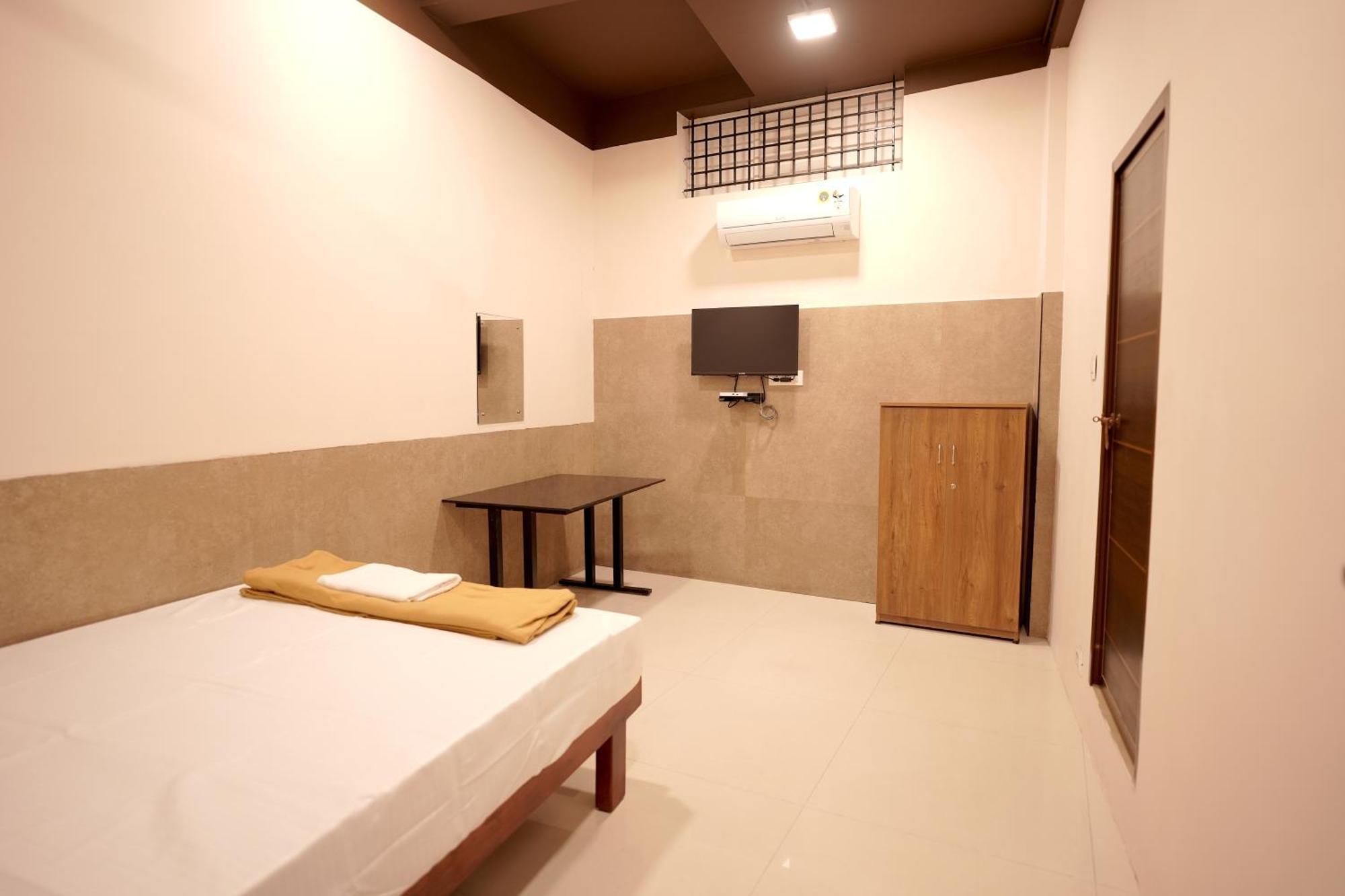 Hotel Reach Residency Kochi Zewnętrze zdjęcie
