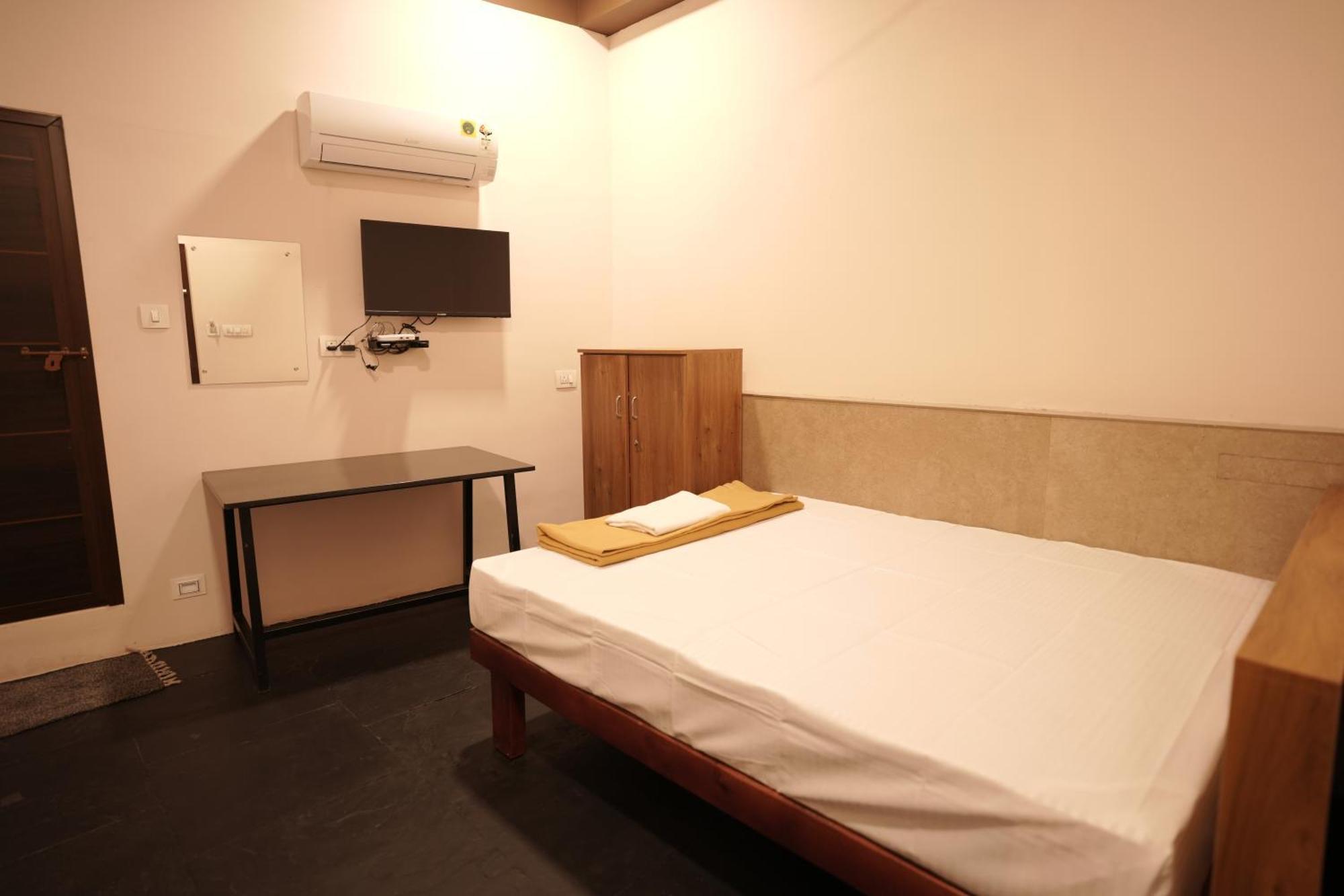 Hotel Reach Residency Kochi Zewnętrze zdjęcie