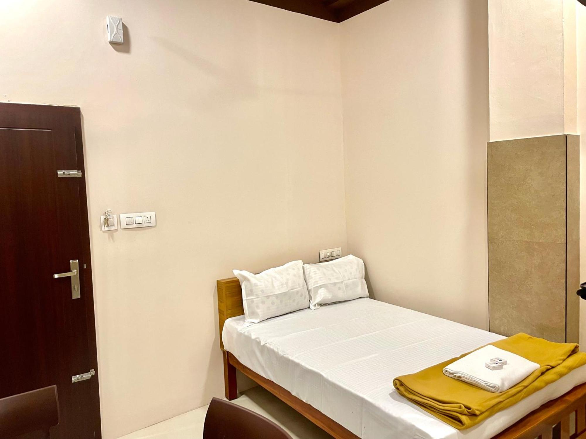 Hotel Reach Residency Kochi Zewnętrze zdjęcie